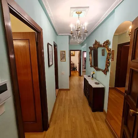 Piso En El Centro De Classic Spanish Flat Gijon